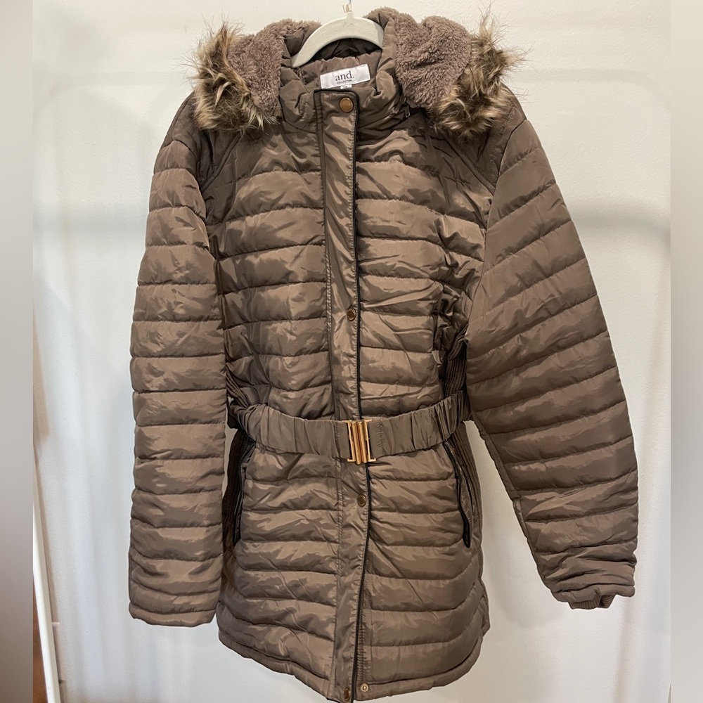 AND Women Puffer Jacket Faux Fur Trim Removable Hood Belted Taupe Brown XL